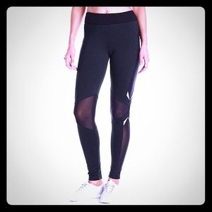 NEW Blanc Noir Breeze leggins S compression waist